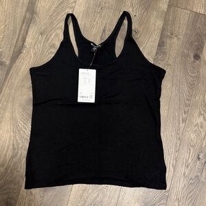Athleta linen blend tank.